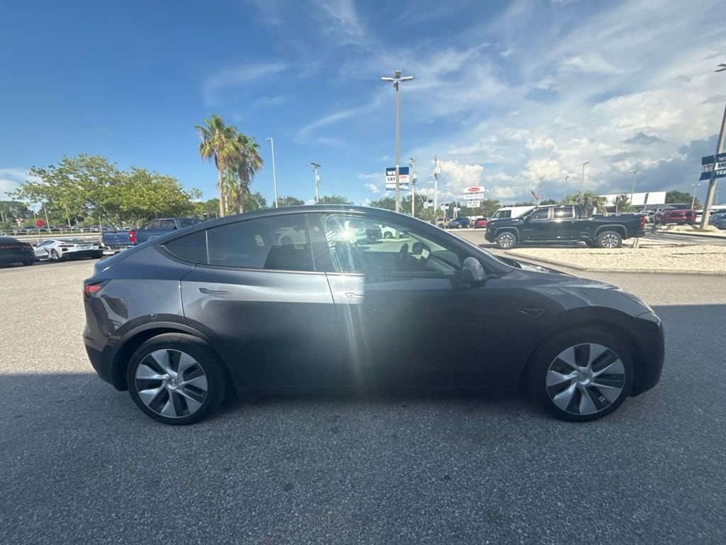 Used 2024 Tesla Model Y SUV