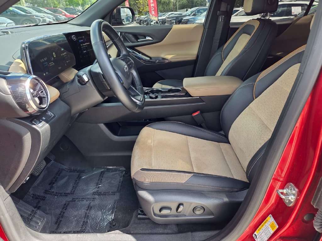 Used 2025 Chevrolet Equinox ACTIV SUV
