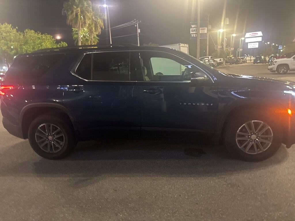 Used 2023 Chevrolet Traverse LT Cloth w/1LT SUV