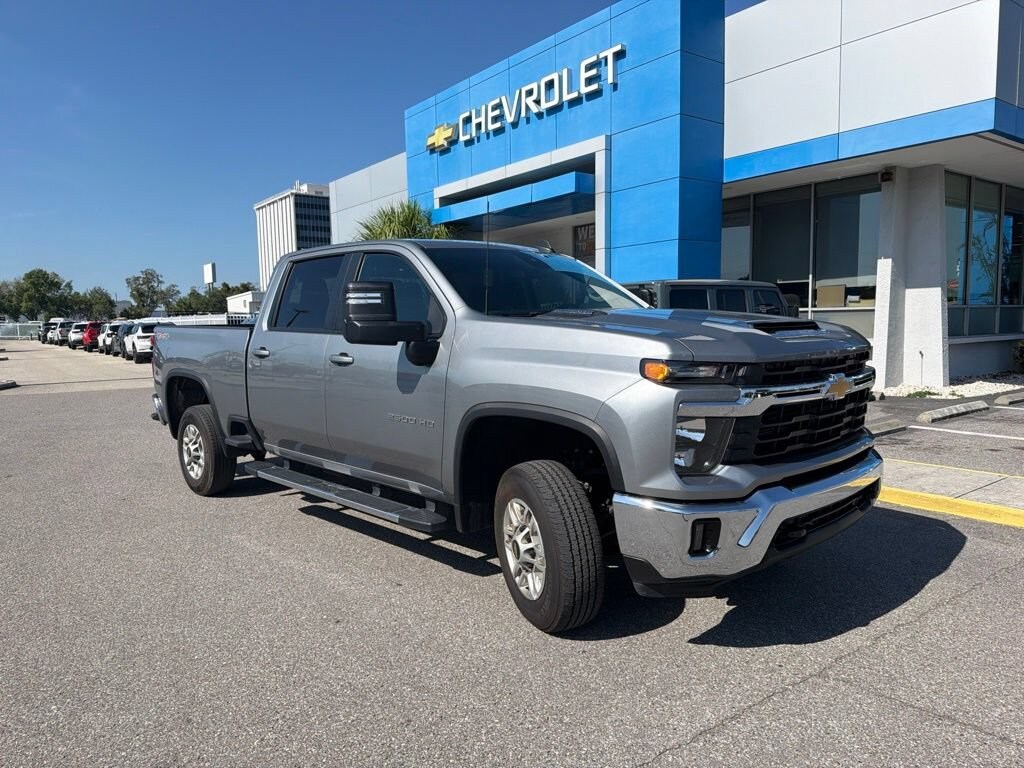Used 2025 Chevrolet Silverado 2500 HD LT Truck Crew Cab