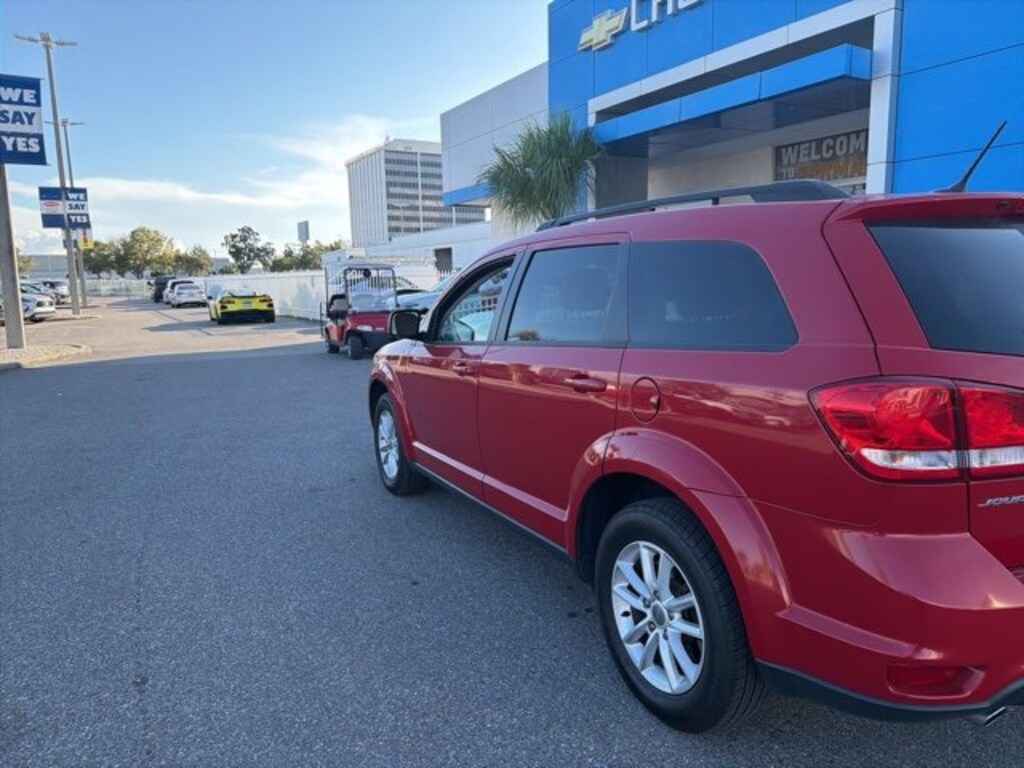 Used 2017 Dodge Journey SXT SUV