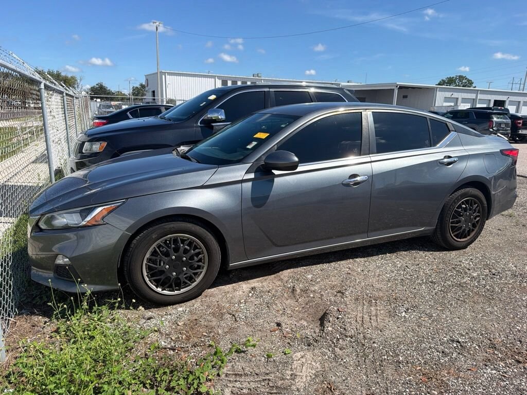 Used 2019 Nissan Altima 2.5 S Sedan