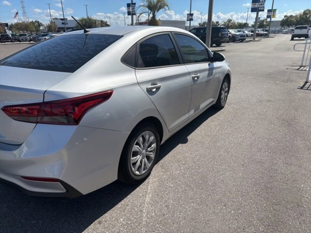 Used 2019 Hyundai Accent SE Sedan