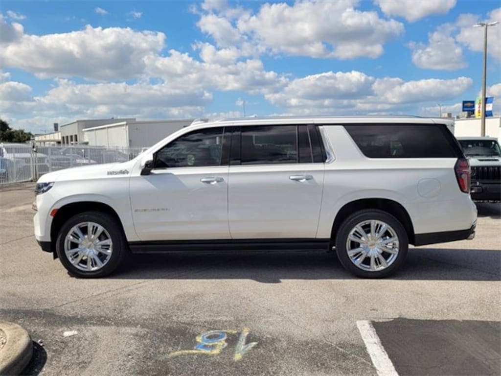 Used 2023 Chevrolet Suburban High Country SUV