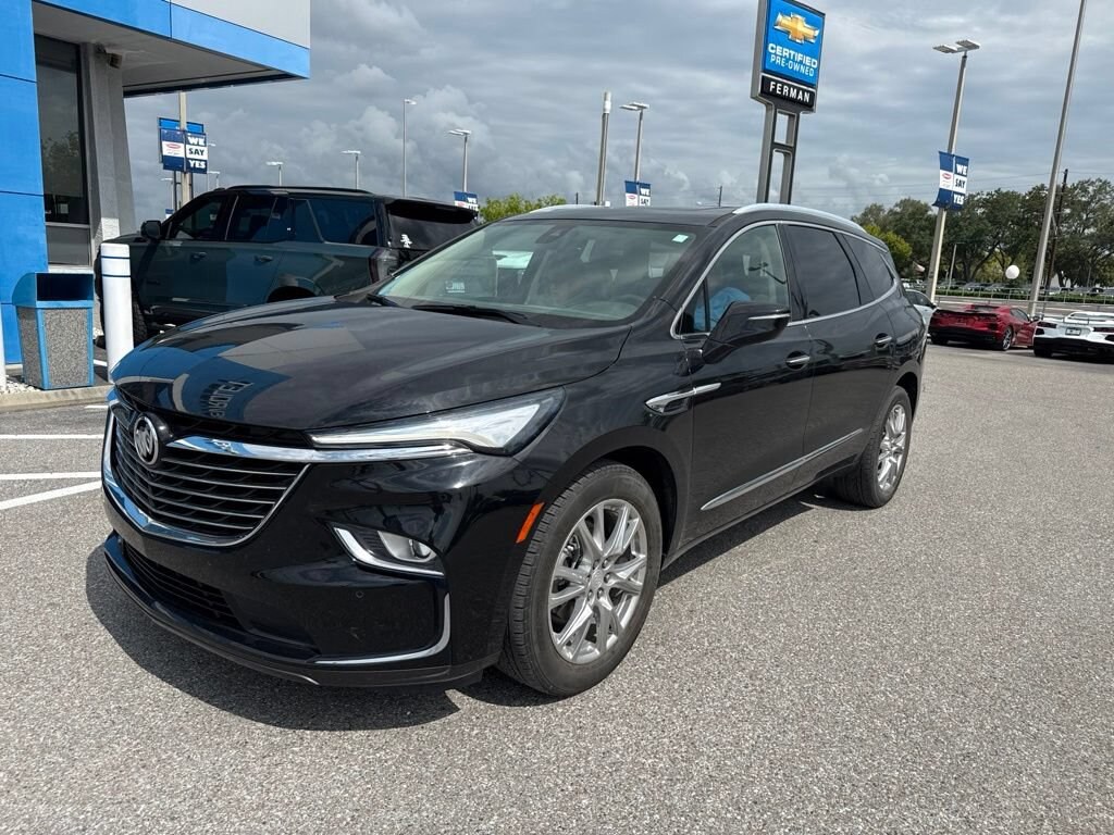 Used 2022 Buick Enclave Essence SUV