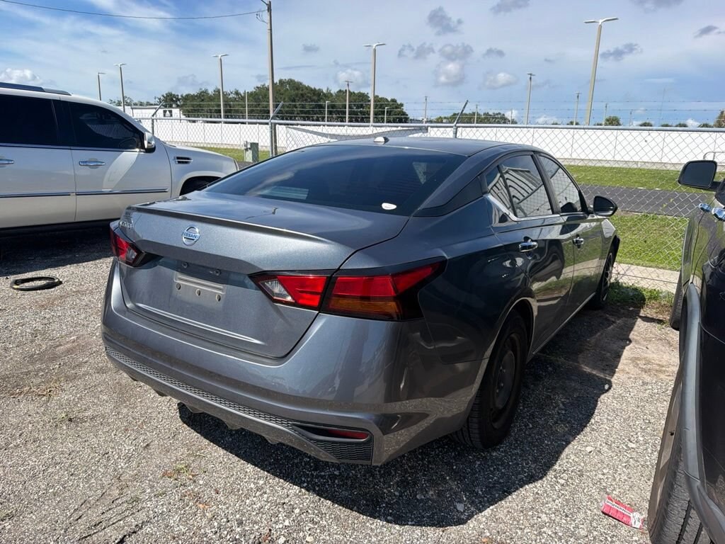 Used 2019 Nissan Altima 2.5 S Sedan