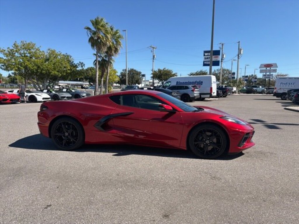 Used 2022 Chevrolet Corvette Stingray Stingray w/2LT Coupe