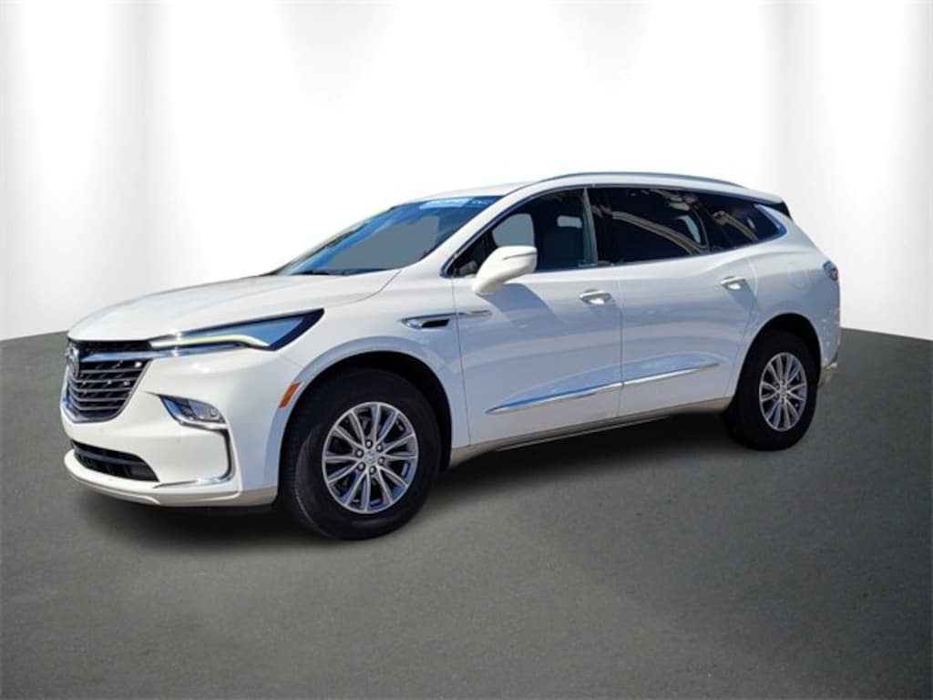 Used 2023 Buick Enclave Essence SUV