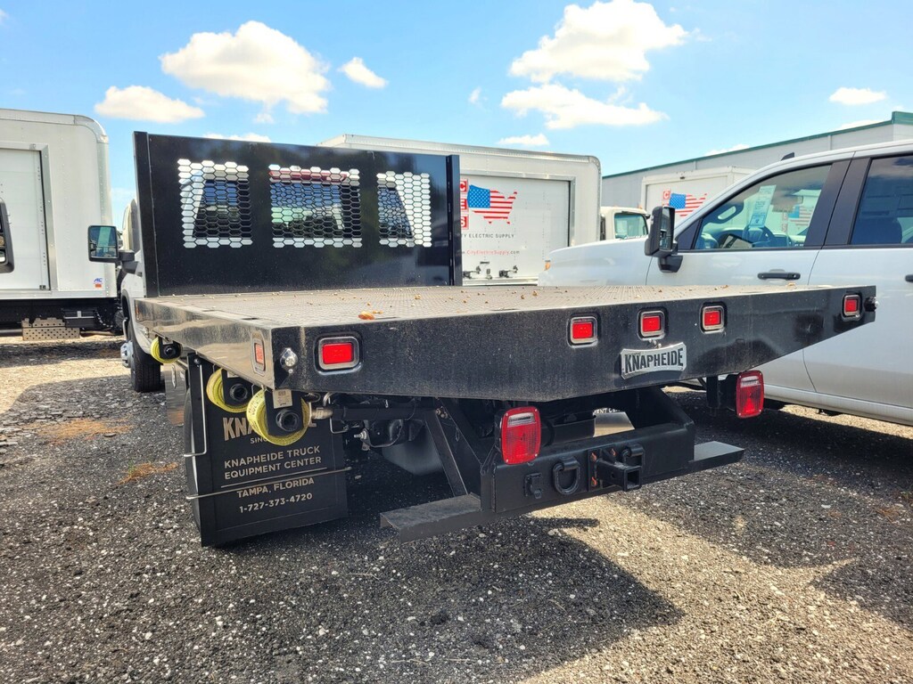 New 2024 Chevrolet Silverado 3500 HD Chassis Work Truck Truck Crew Cab