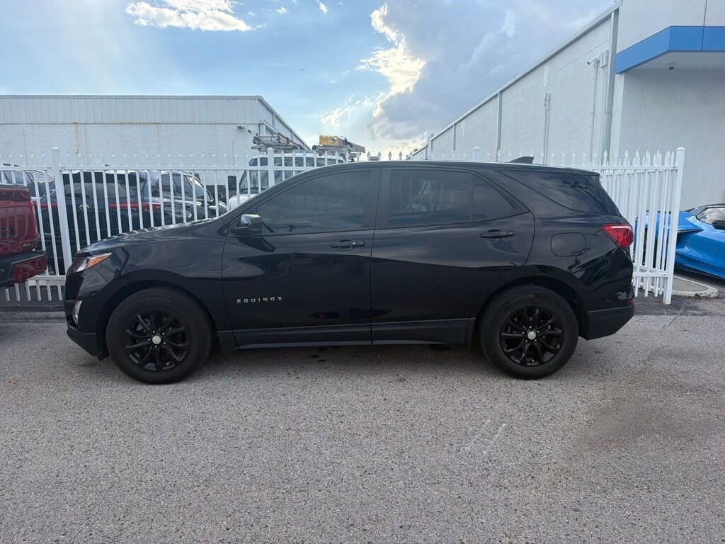 Used 2021 Chevrolet Equinox LS w/1LS SUV