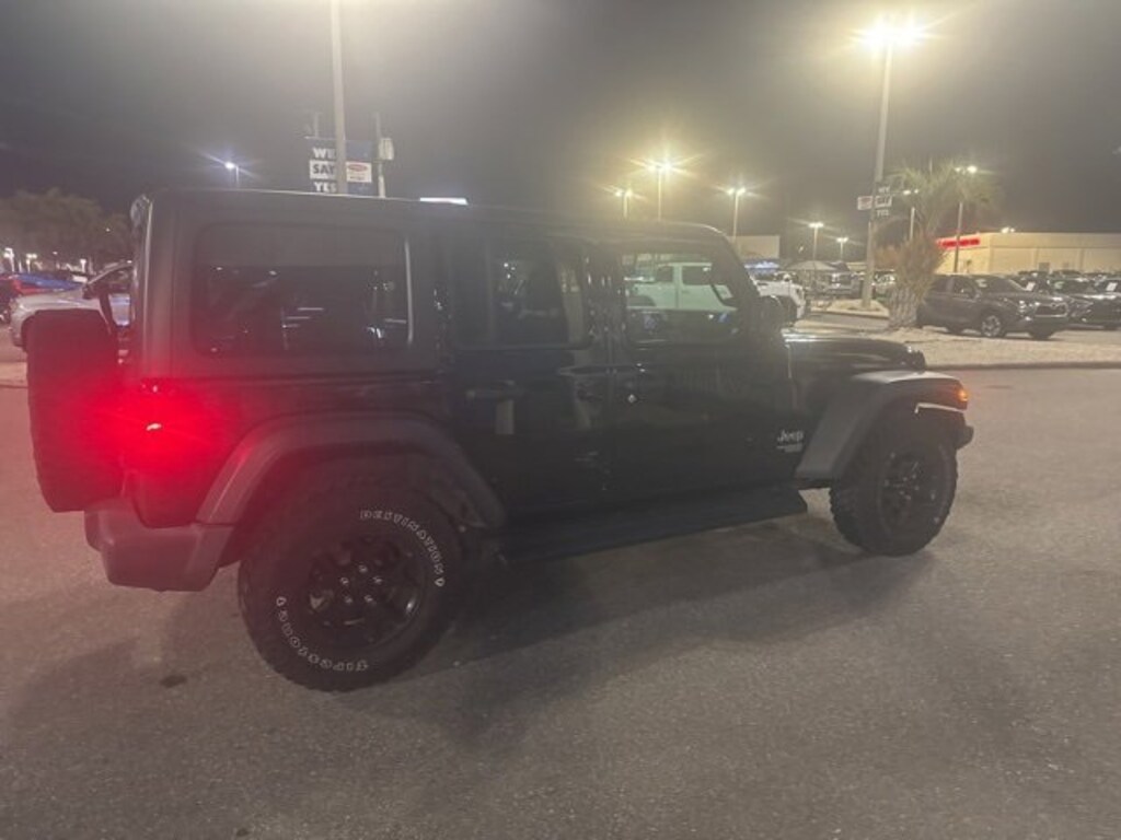 Used 2020 Jeep Wrangler Unlimited Sport SUV