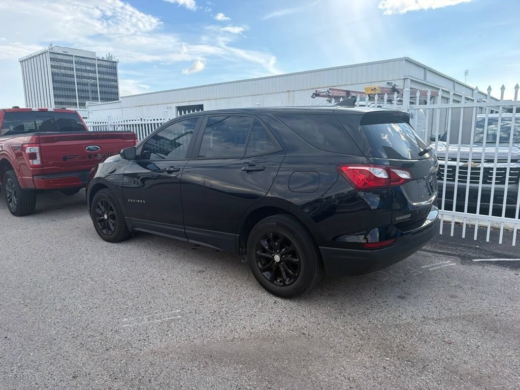 Used 2021 Chevrolet Equinox LS w/1LS SUV