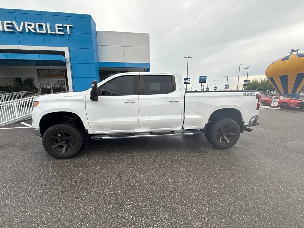 Used 2022 Chevrolet Silverado 1500 LT w/1LT Truck Crew Cab