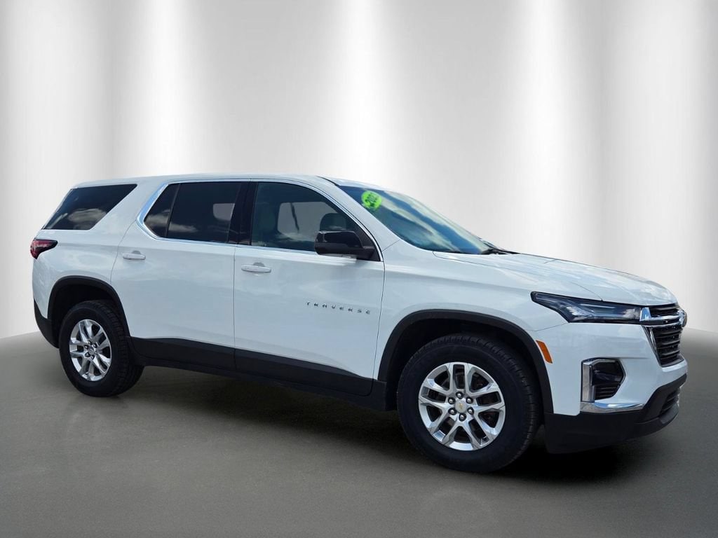 Used 2023 Chevrolet Traverse LS w/1LS SUV