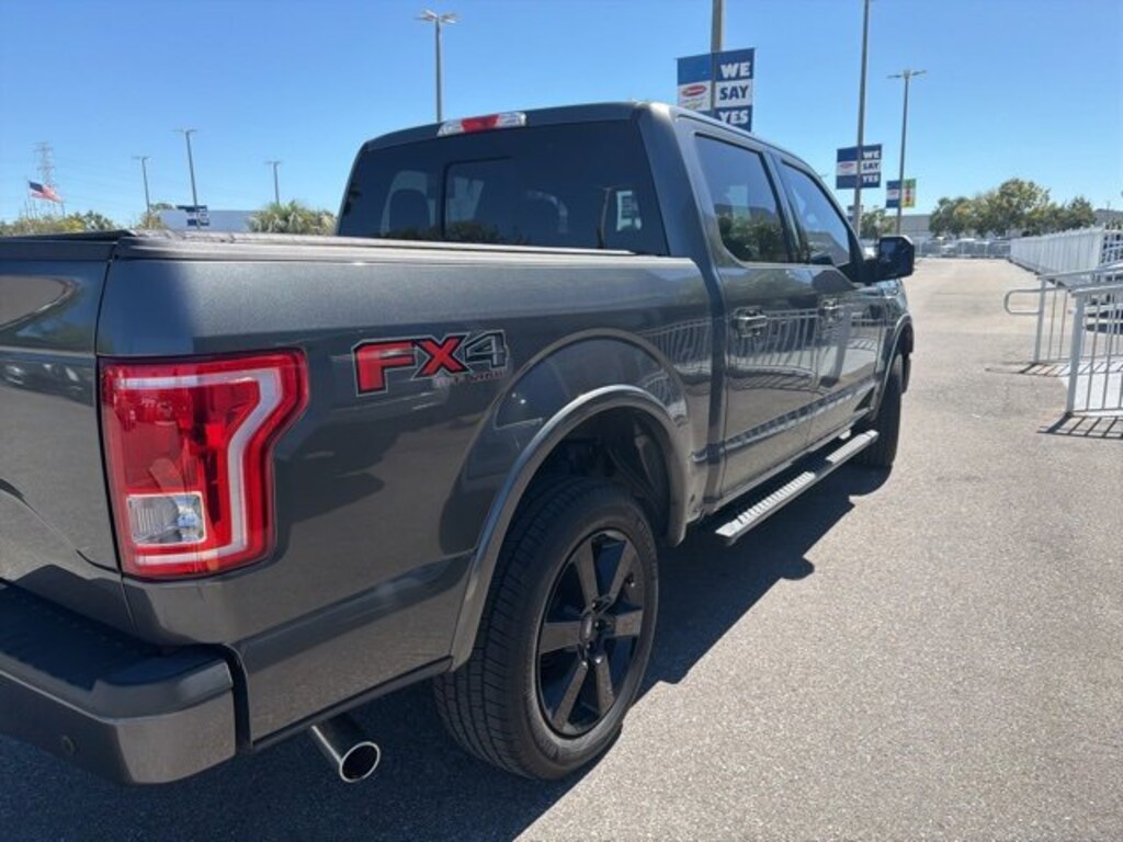 Used 2017 Ford F-150  Truck SuperCrew Cab