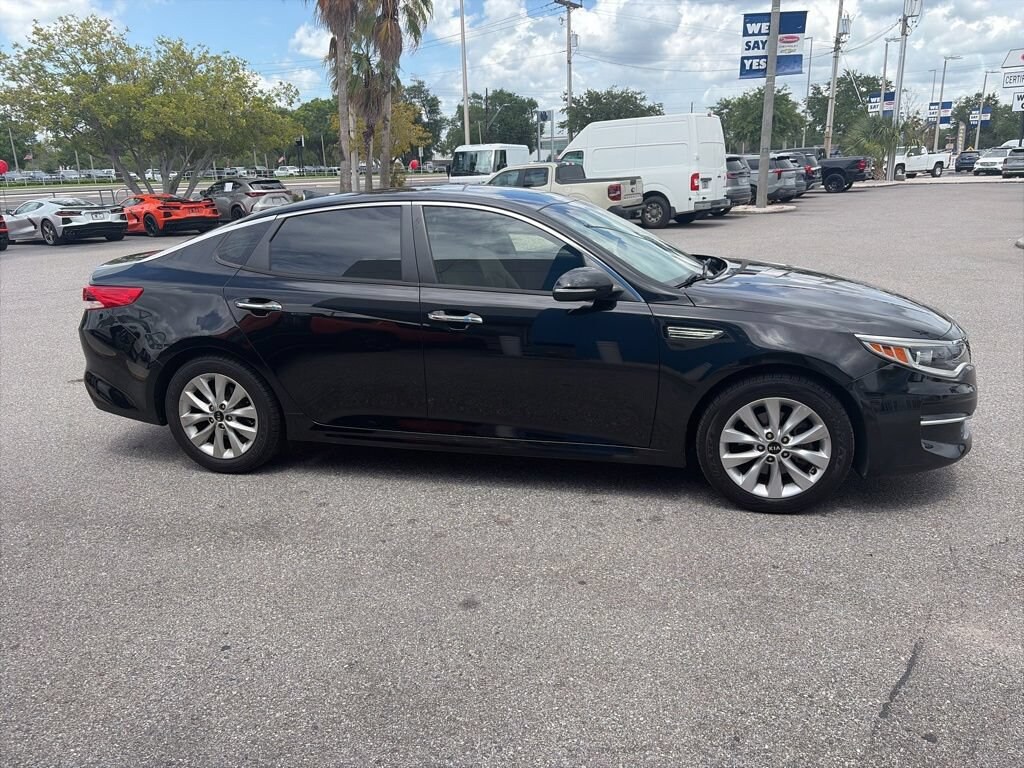 Used 2018 Kia Optima LX Sedan