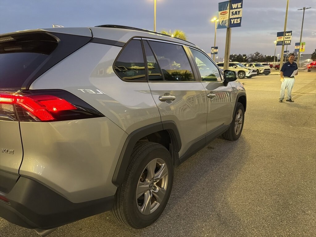 Used 2022 Toyota RAV4 XLE SUV