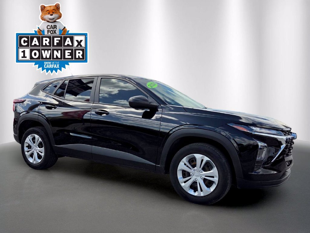 Used 2024 Chevrolet Trax LS SUV