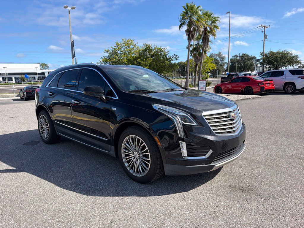 Used 2017 CADILLAC XT5 Platinum SUV