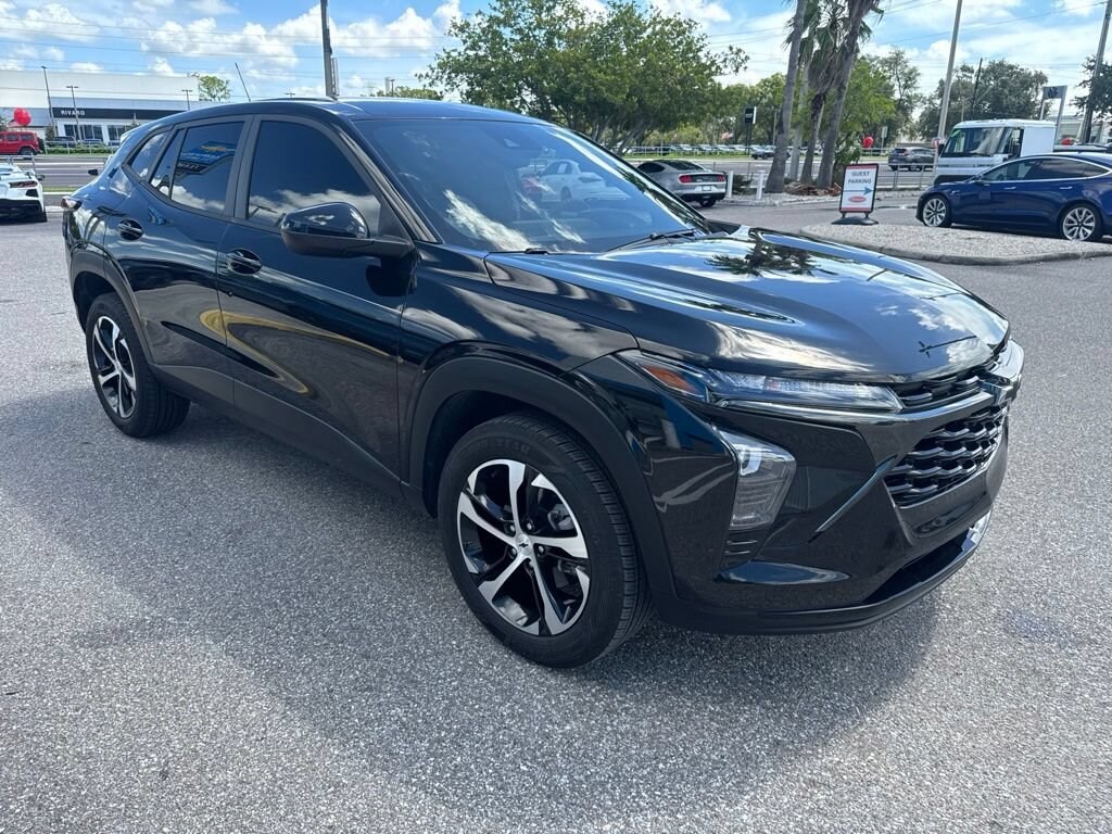 Used 2024 Chevrolet Trax 1RS SUV