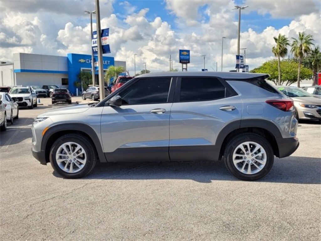 Used 2024 Chevrolet Trailblazer LS SUV