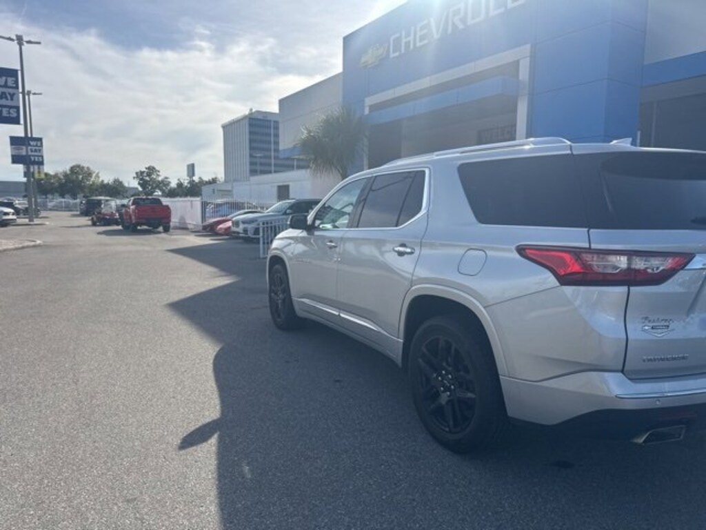 Used 2019 Chevrolet Traverse Premier SUV