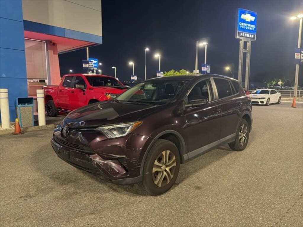 Used 2018 Toyota RAV4 LE SUV