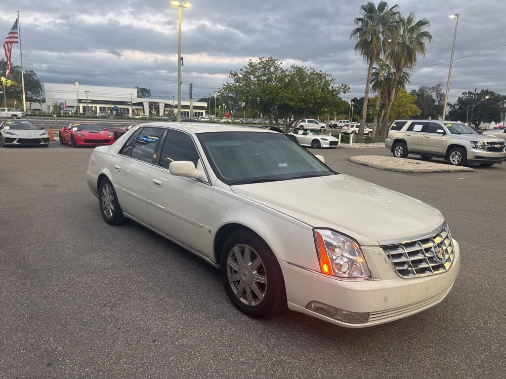 Used 2008 CADILLAC DTS Sedan