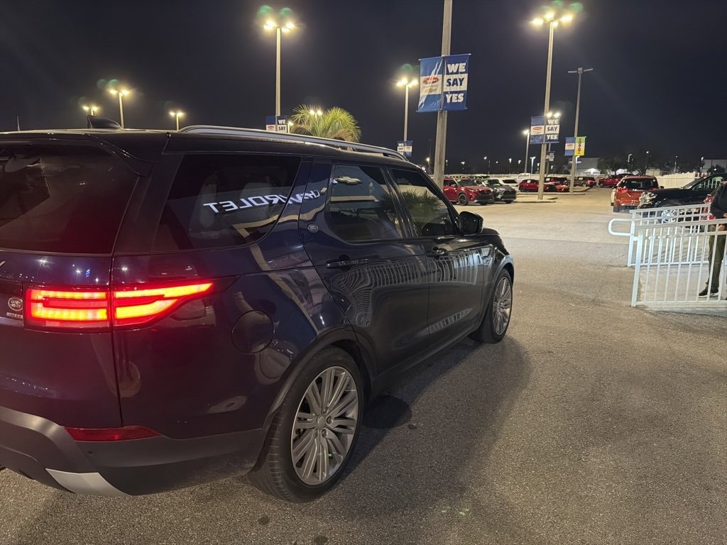 Used 2018 Land Rover Discovery HSE SUV