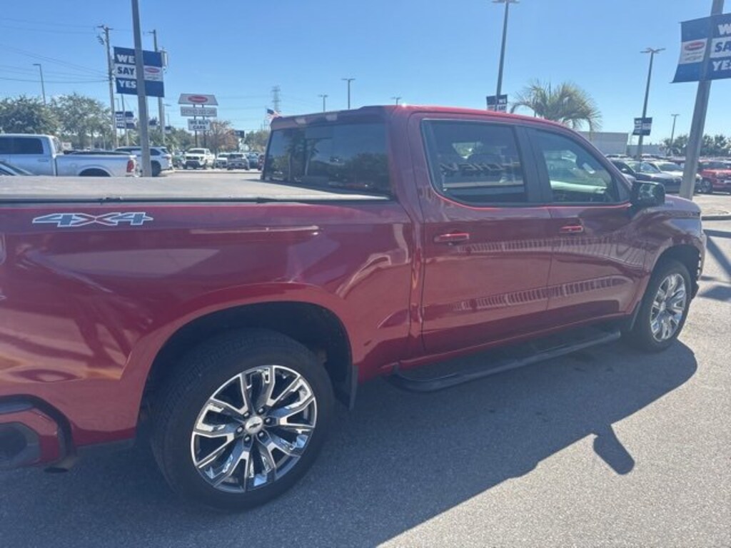Used 2021 Chevrolet Silverado 1500 RST Truck Crew Cab