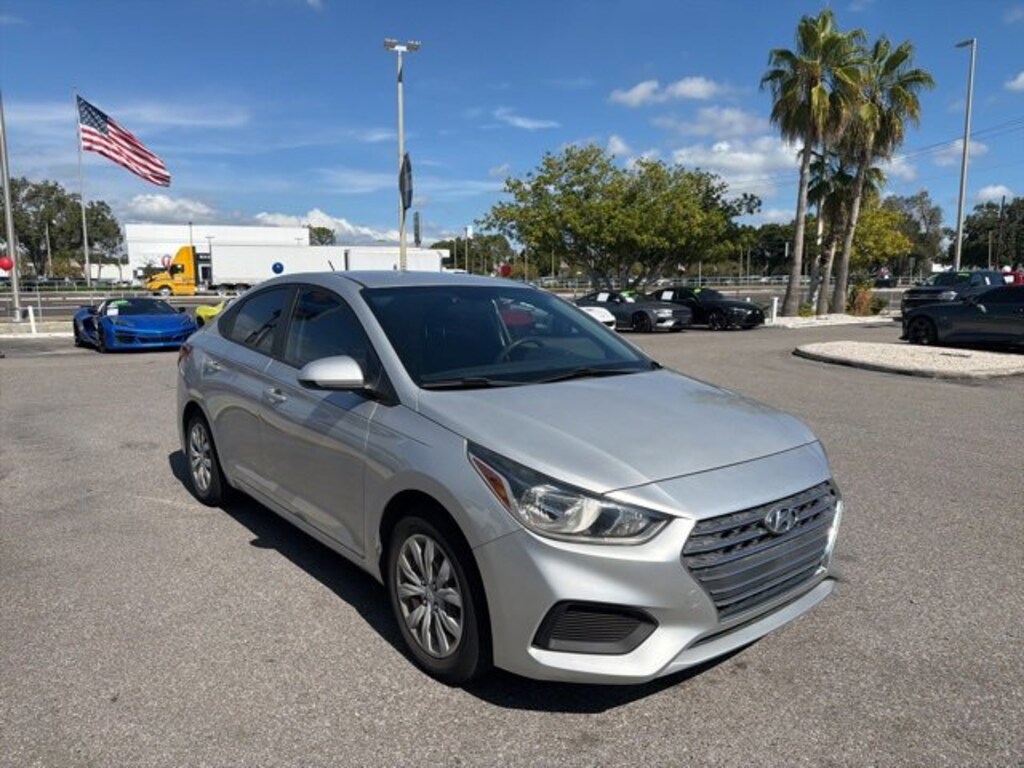 Used 2019 Hyundai Accent SE Sedan