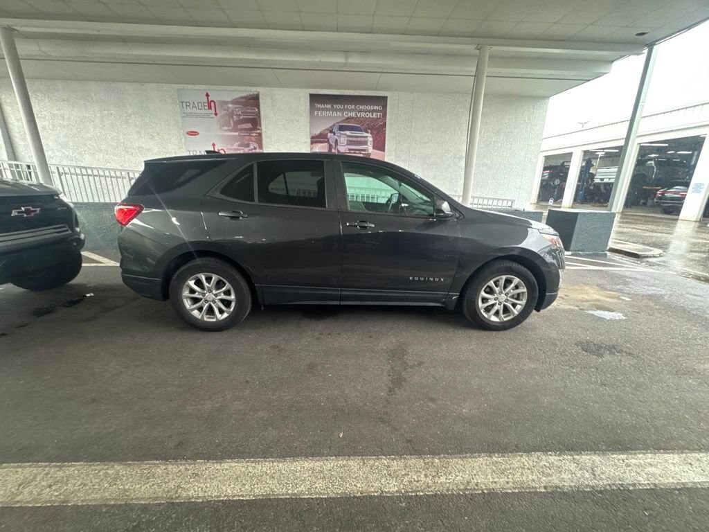 Used 2021 Chevrolet Equinox LS w/1LS SUV