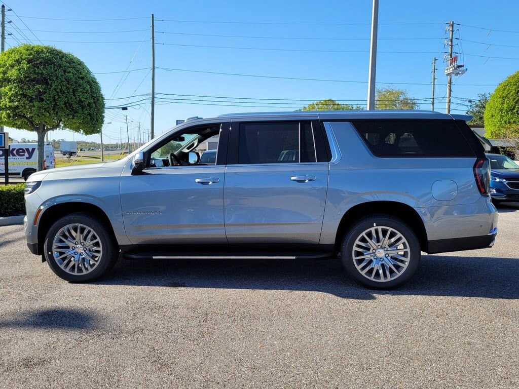 New 2025 Chevrolet Suburban Premier SUV