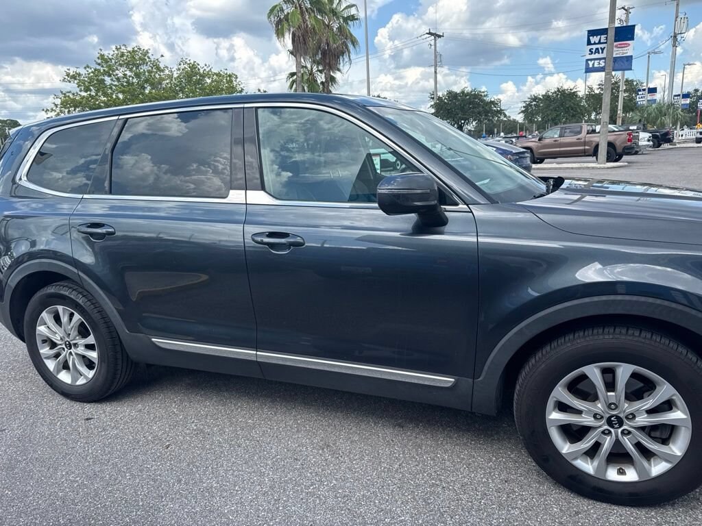 Used 2020 Kia Telluride LX SUV