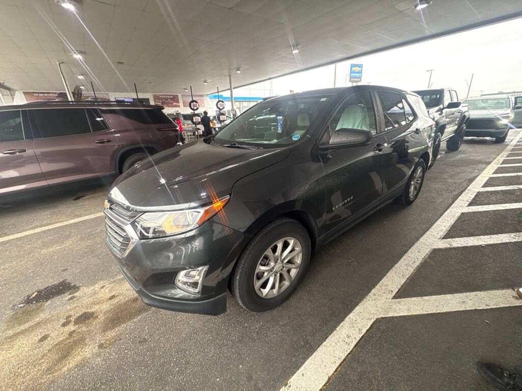 Used 2021 Chevrolet Equinox LS w/1LS SUV
