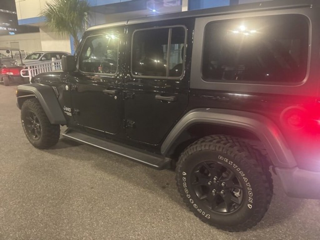 Used 2020 Jeep Wrangler Unlimited Sport SUV