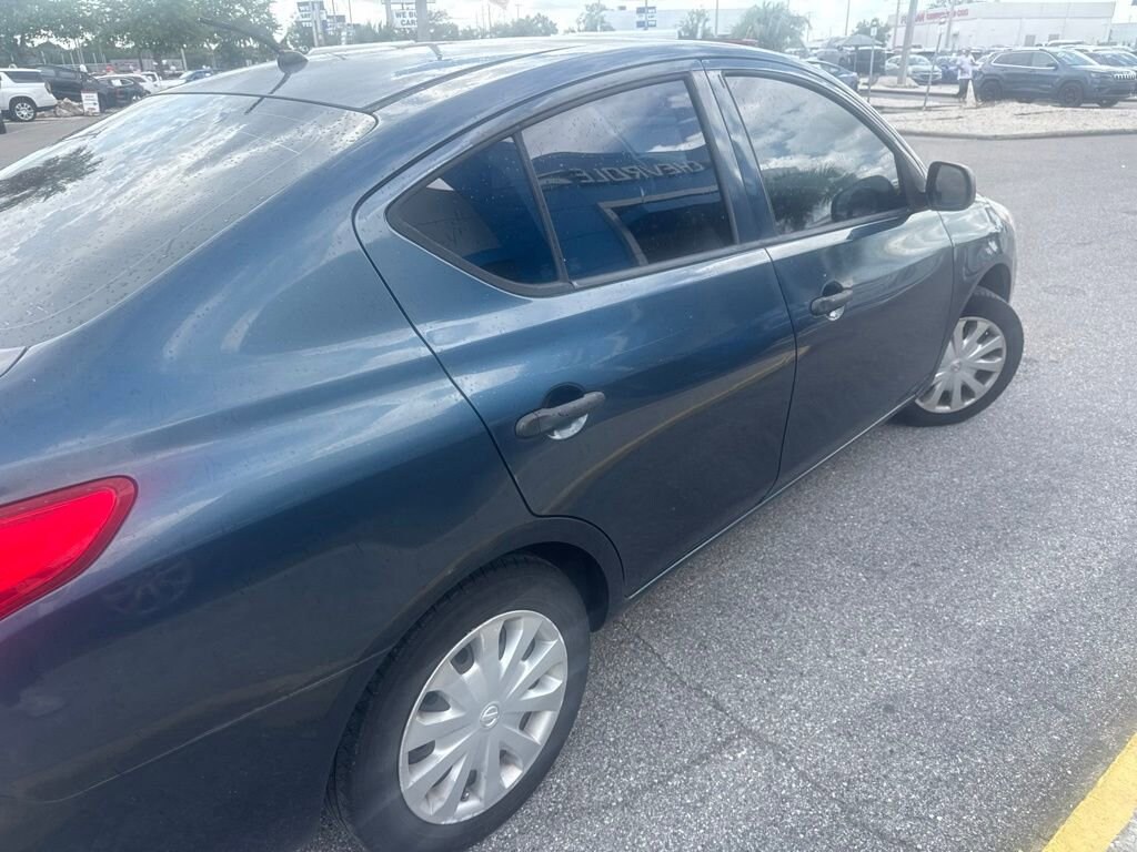 Used 2015 Nissan Versa 1.6 S Sedan