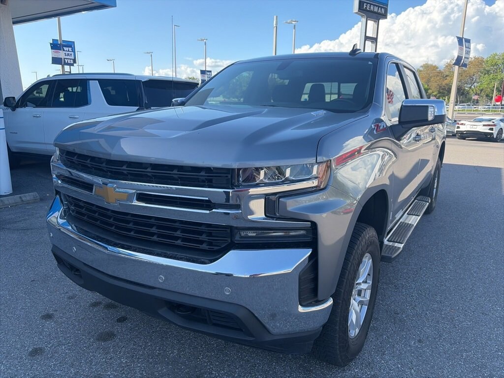 Used 2020 Chevrolet Silverado 1500 LT Truck Crew Cab