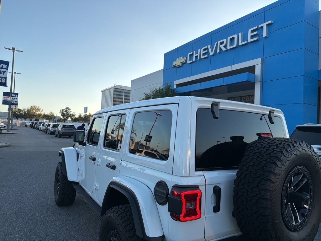 Used 2024 Jeep Wrangler Rubicon SUV