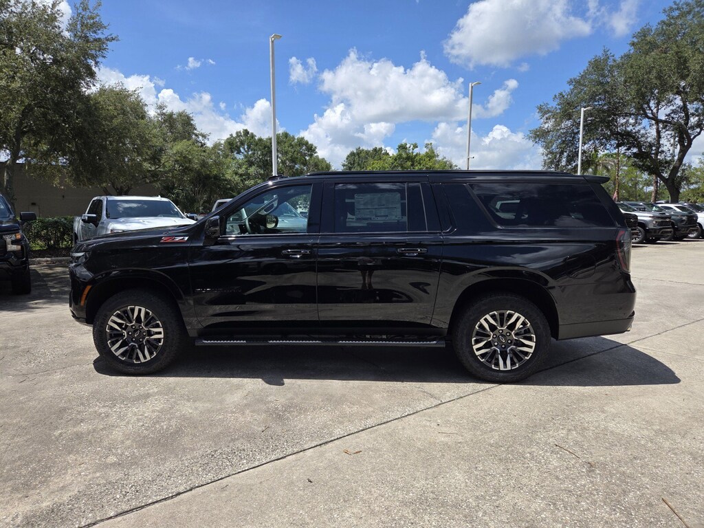 New 2026 Chevrolet Suburban Z71 SUV