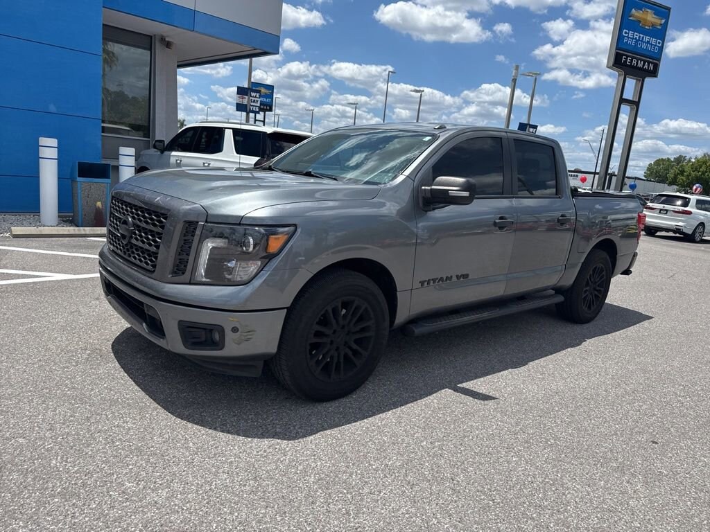 Used 2018 Nissan Titan SL Truck Crew Cab