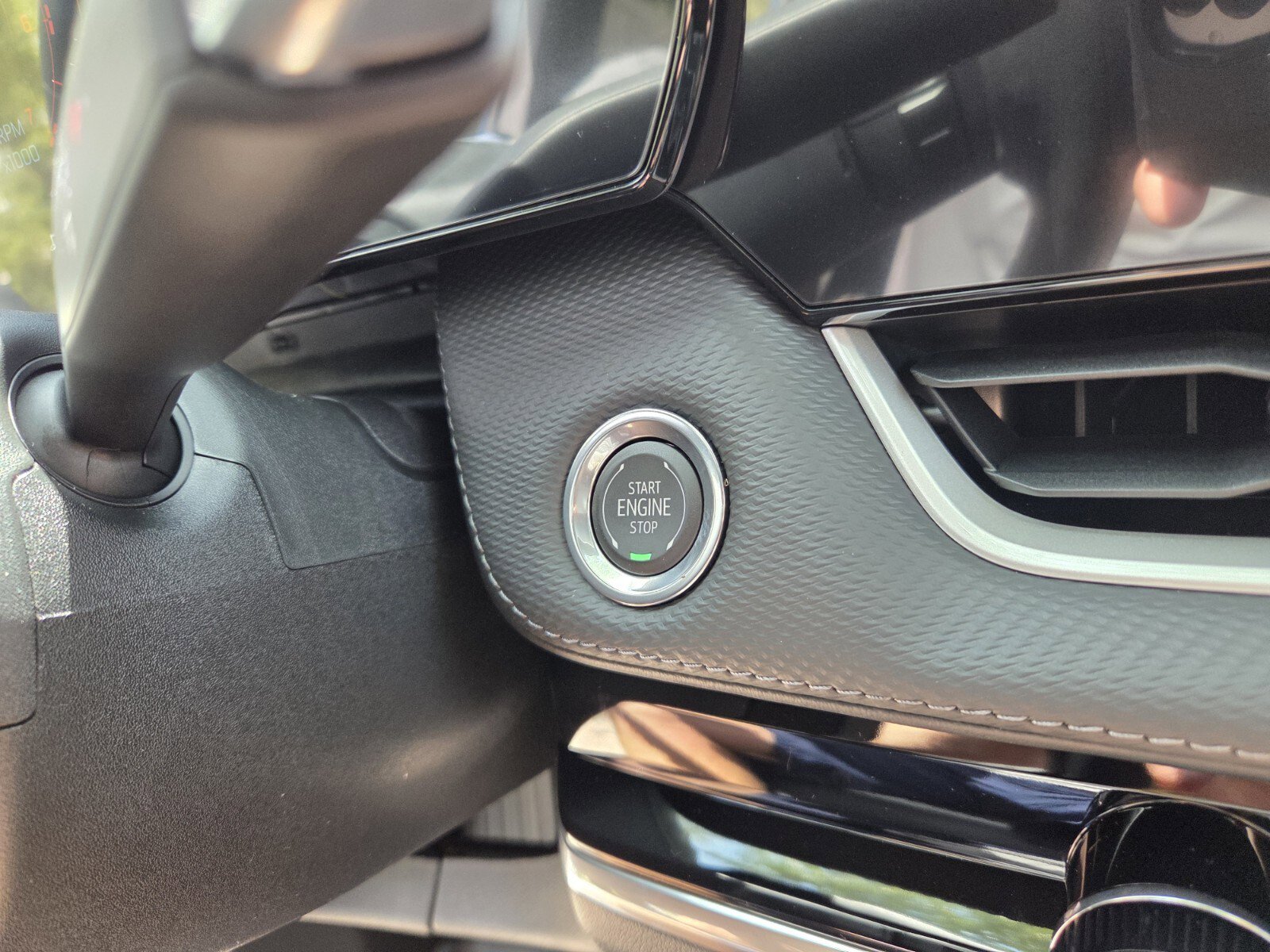 2026 Chevrolet Equinox LT - Photo 29