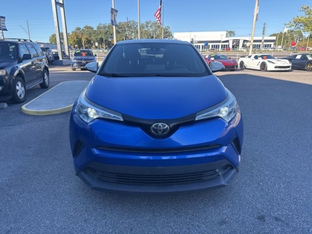 Used 2019 Toyota C-HR XLE SUV