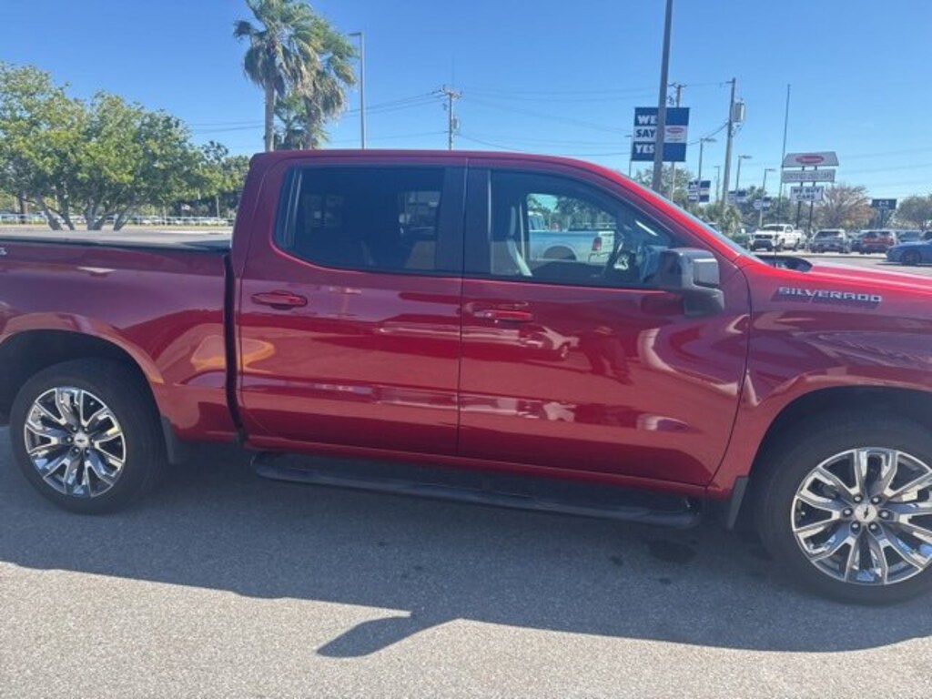 Used 2021 Chevrolet Silverado 1500 RST Truck Crew Cab