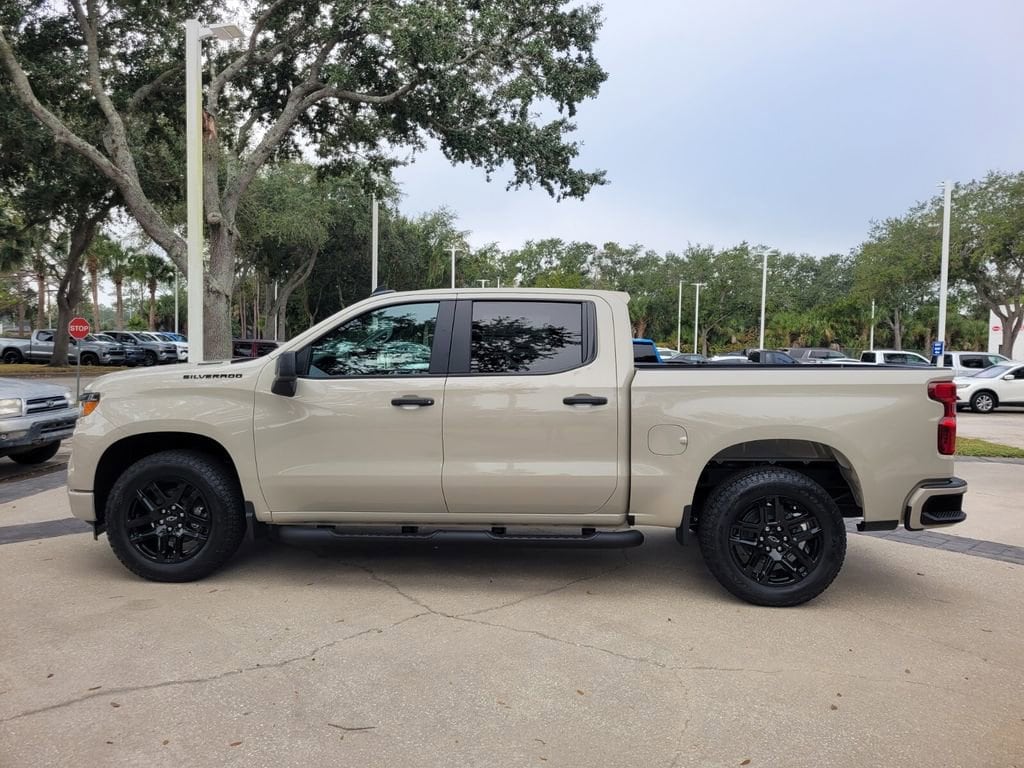New 2026 Chevrolet Silverado 1500 Custom Truck Crew Cab