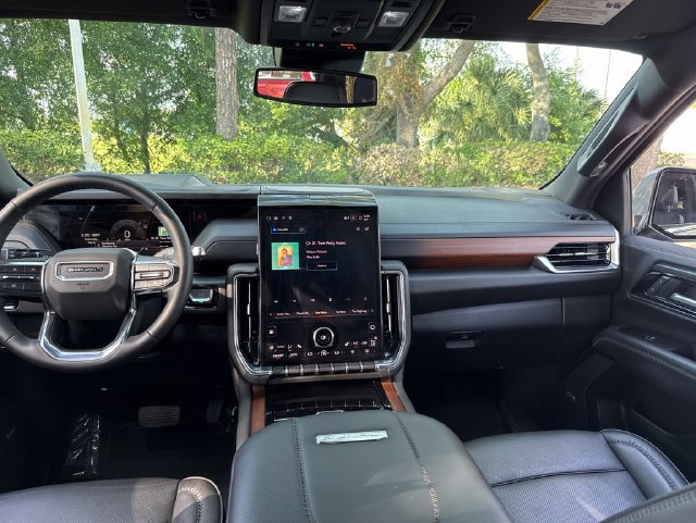 Used 2025 GMC Yukon Denali SUV