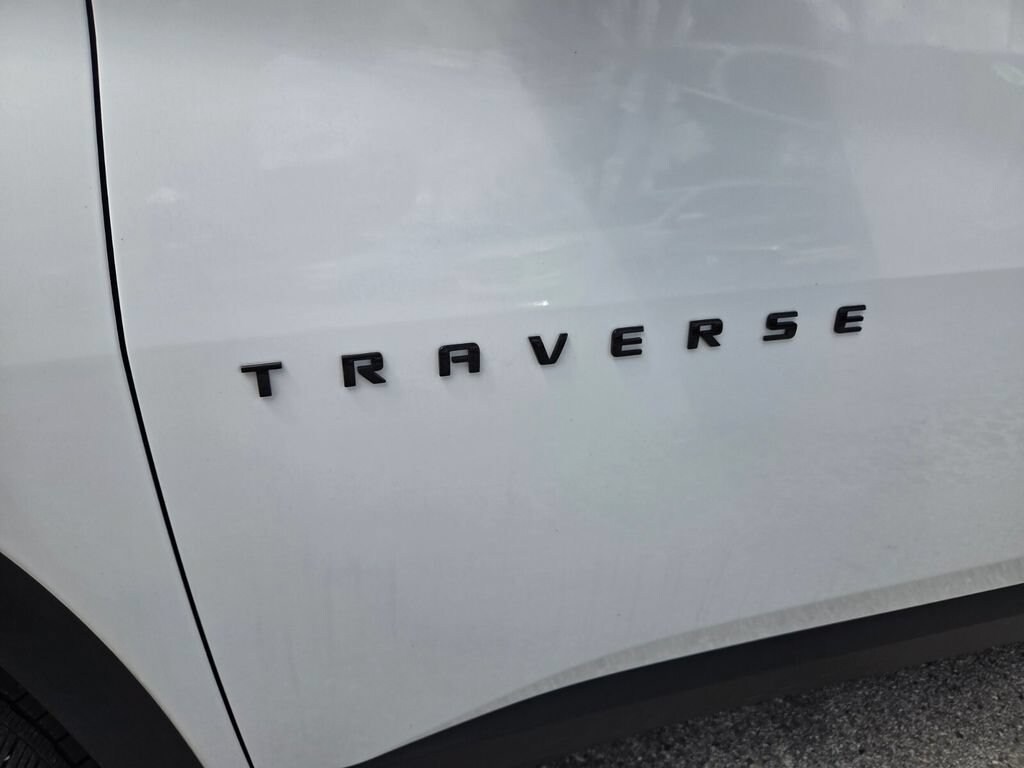 Used 2023 Chevrolet Traverse RS SUV