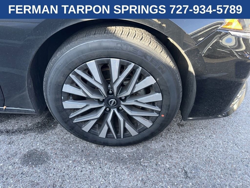 Used 2024 Nissan Altima 2.5 SV Sedan