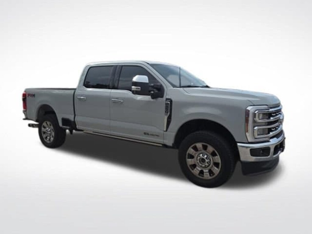 Certified 2025 Ford F-250SD Lariat Truck Crew Cab