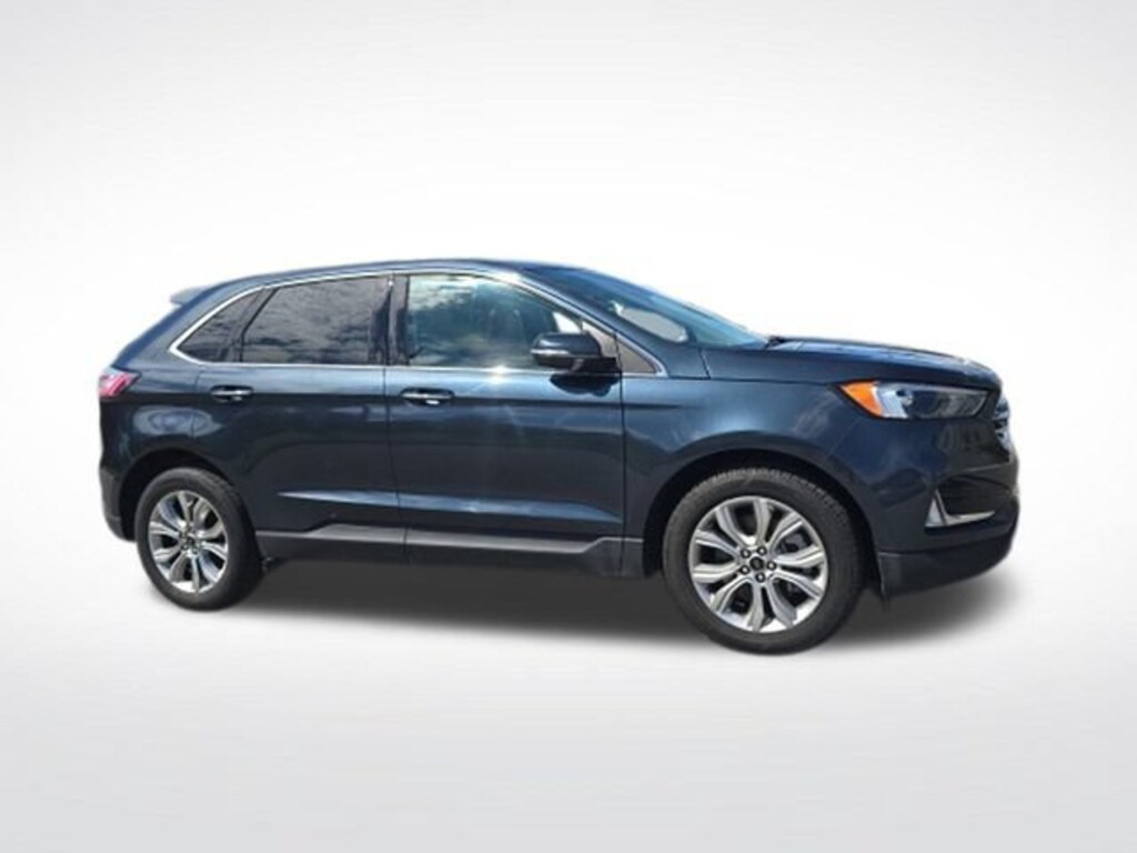 Certified 2024 Ford Edge Titanium SUV